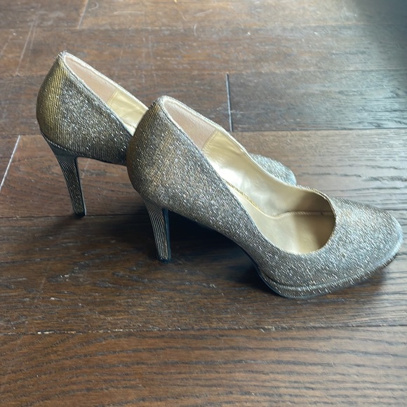 Fioni Night High Heels, US 7.5/8, Gold shimmer - Picture 3 of 4